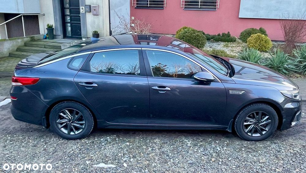 Kia Optima 2.0 M - 4