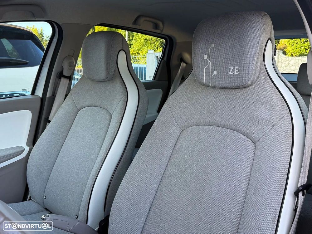 Renault Zoe (s/ Bateria) 41 kwh Life - 20