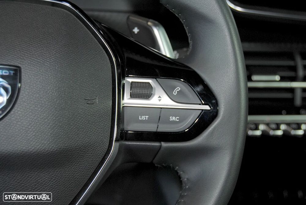 Peugeot 2008 1.2 Hybrid Allure e-DCS6 - 23