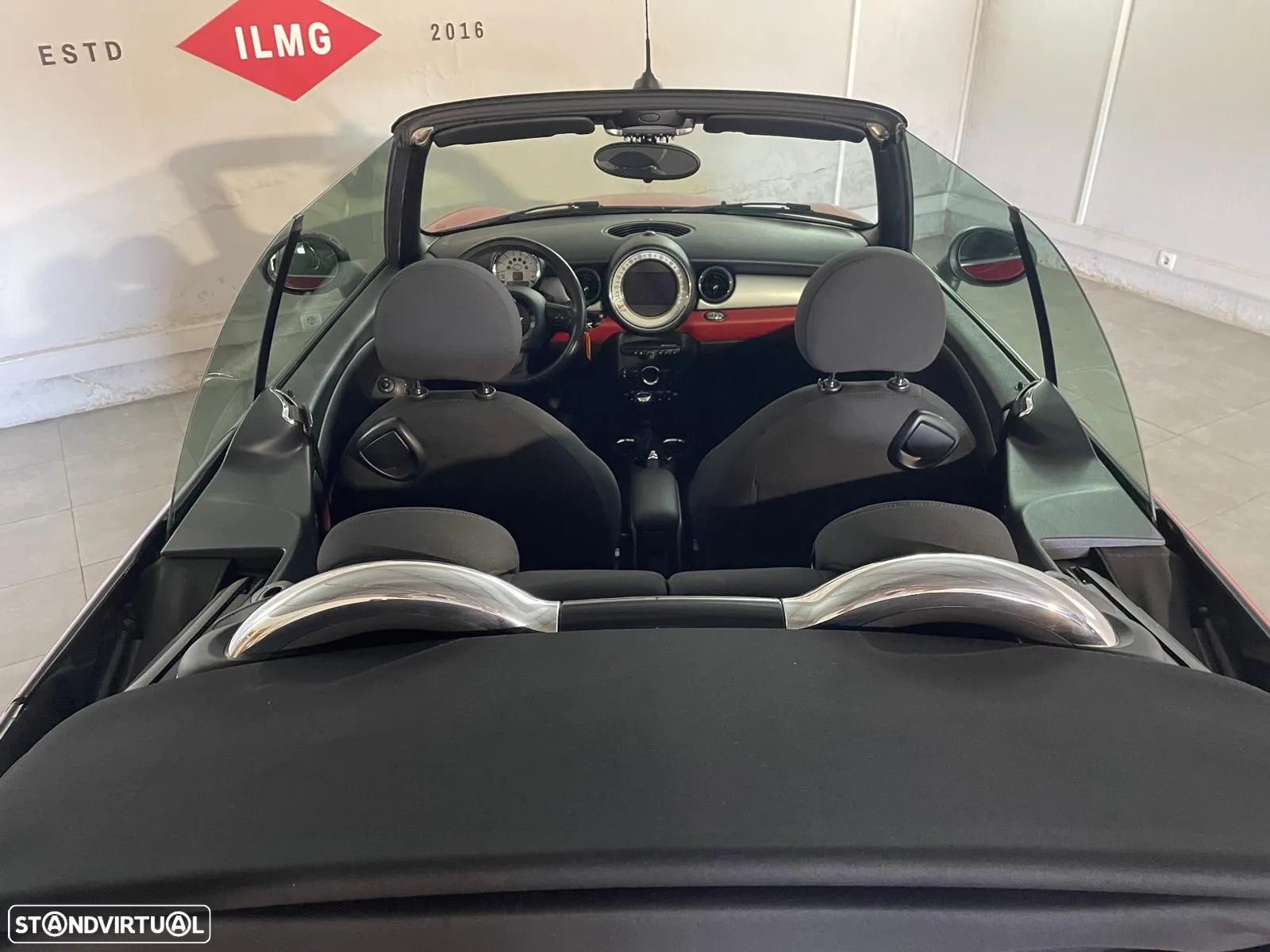 MINI Cabrio Cooper D - 8