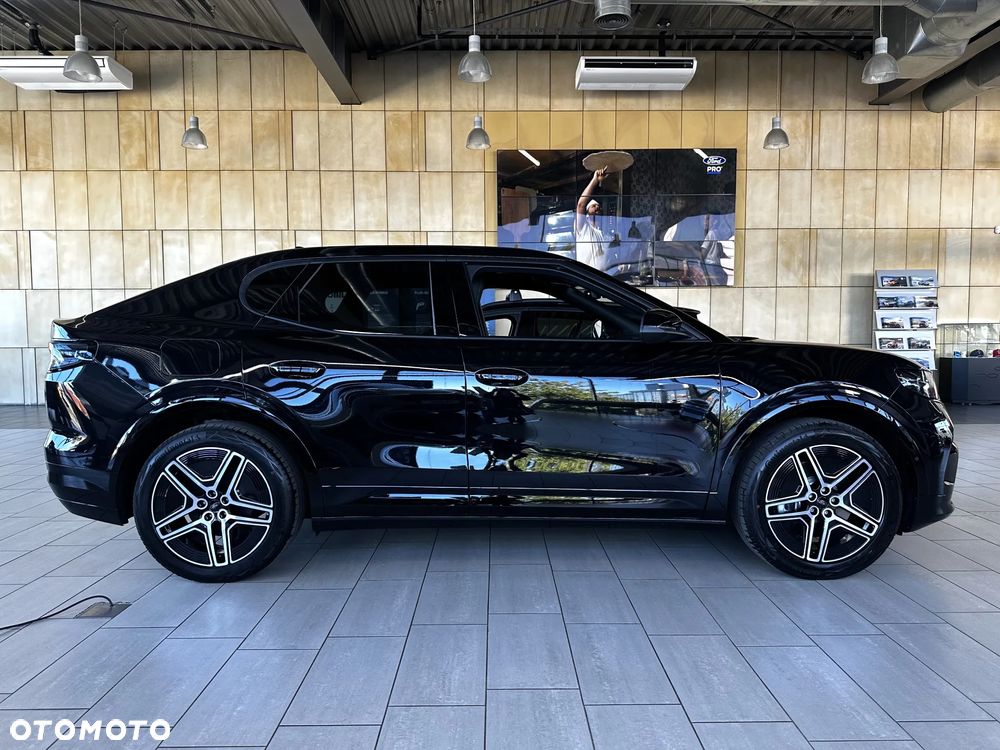 Ford Capri 79 kWh Premium AWD - 2