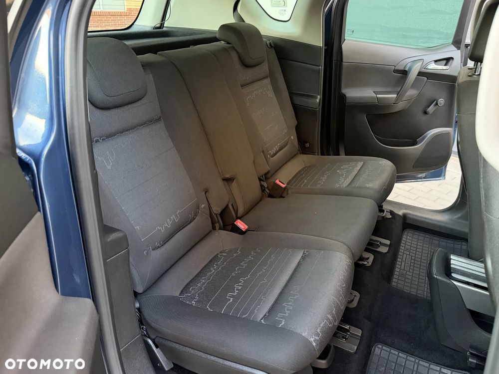 Opel Meriva - 8