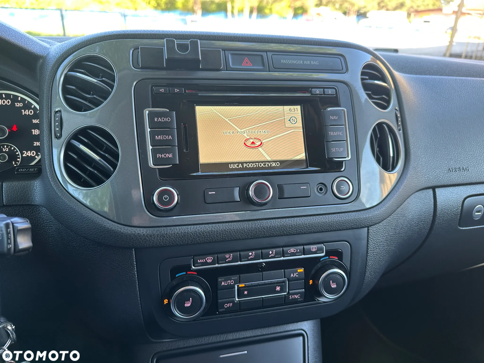 Volkswagen Tiguan 1.4 TSI Trend&Fun - 25