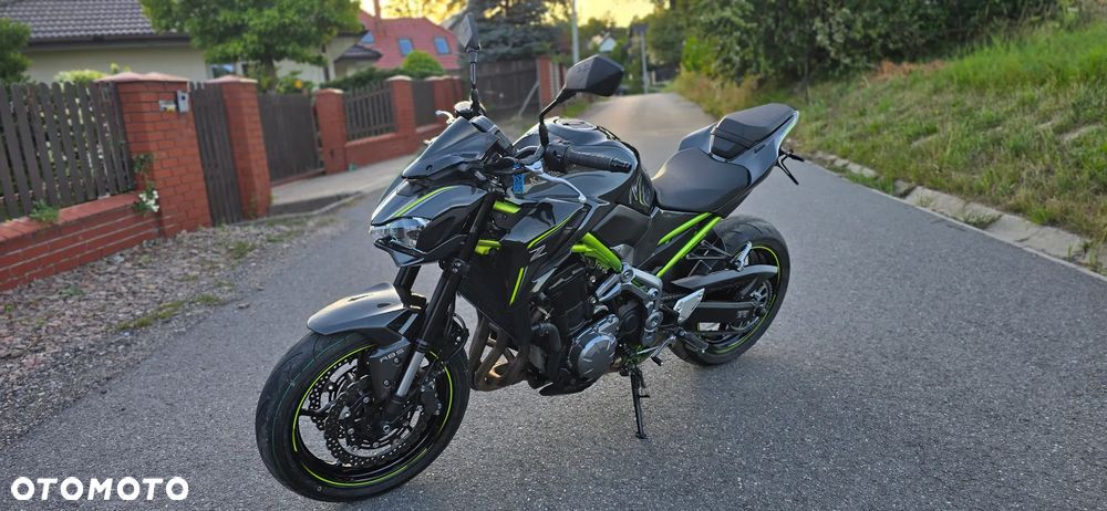 Kawasaki Z 900 - 12