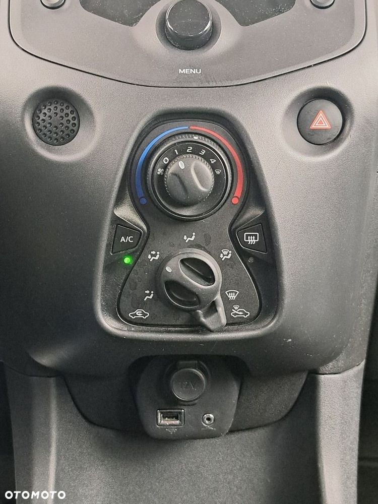Toyota Aygo - 13