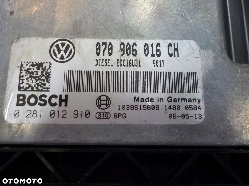 VW T5 2.5 TDI KOMPUTER STEROWNIK 070906016CH - 2