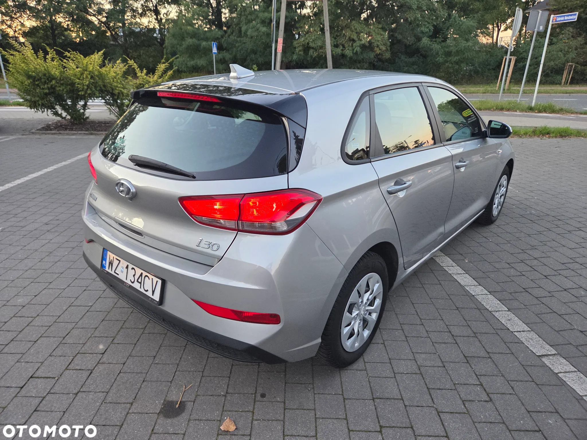 Hyundai i30 1.5 DPI Classic + - 11