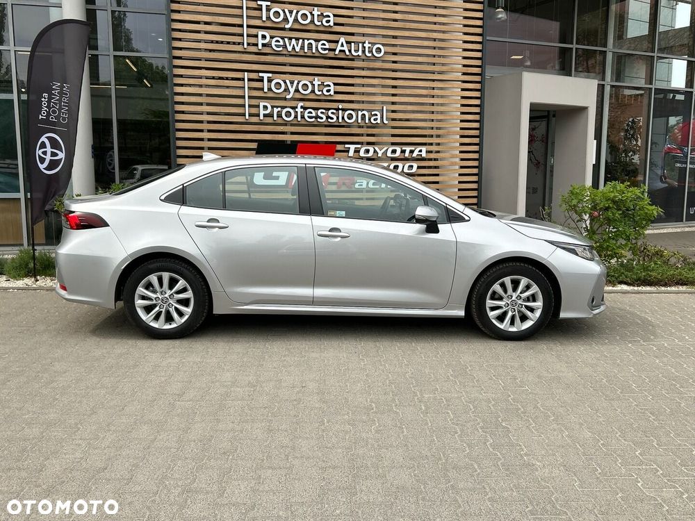 Toyota Corolla 1.8 Hybrid Comfort - 6