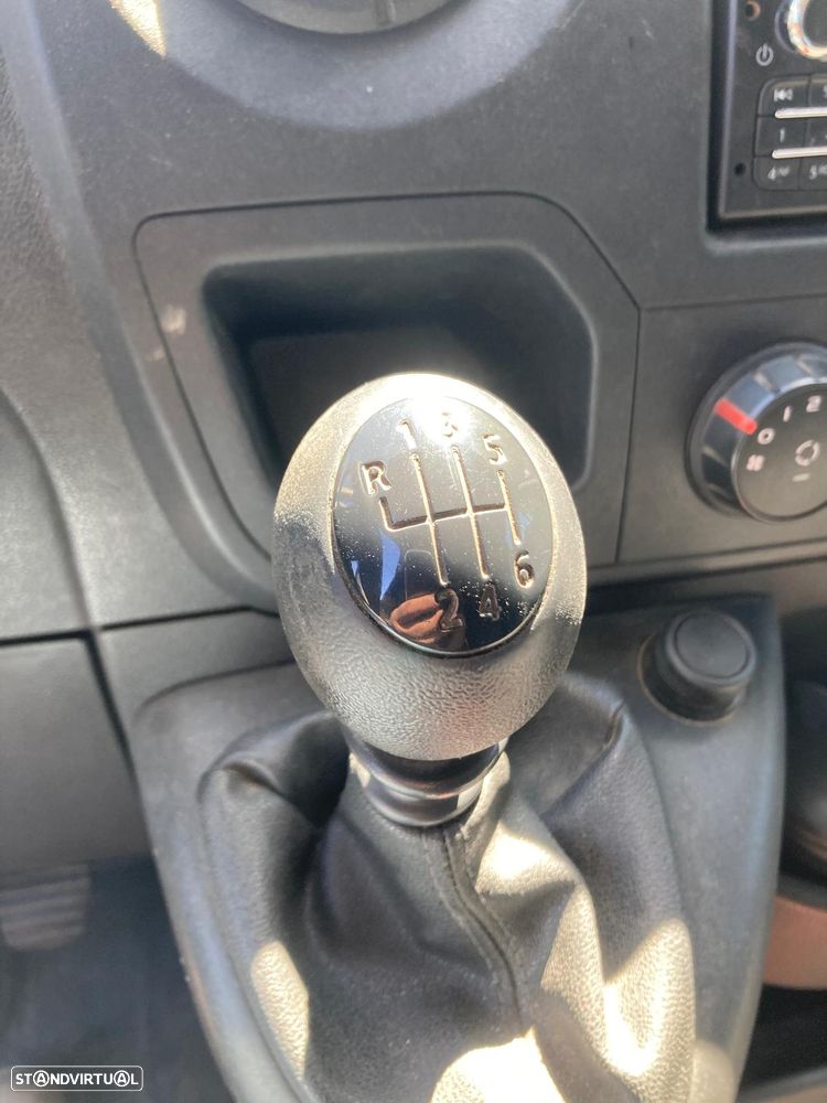 Renault Master 2.3DCI 145cv - 10
