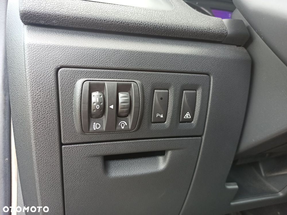 Renault Laguna - 16