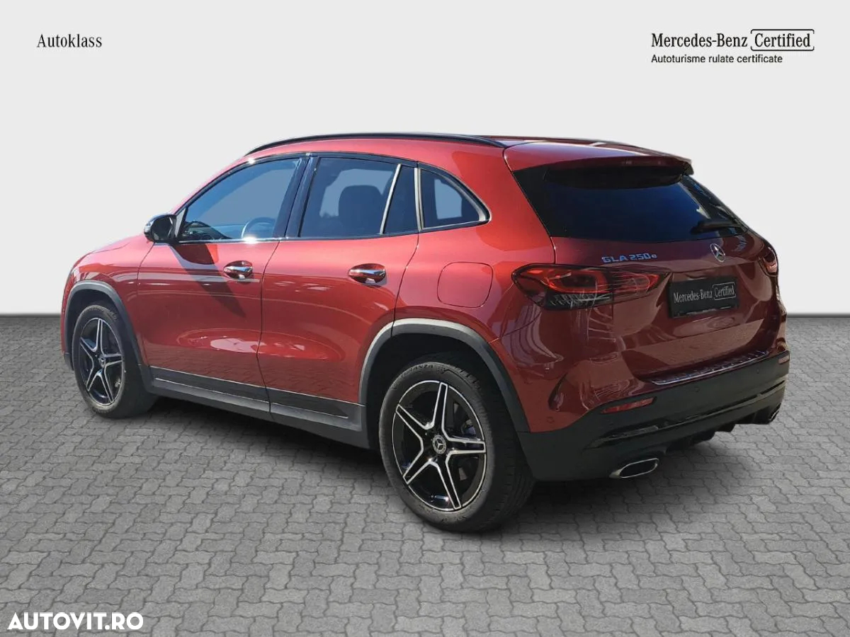 Mercedes-Benz GLA 250 e - 5
