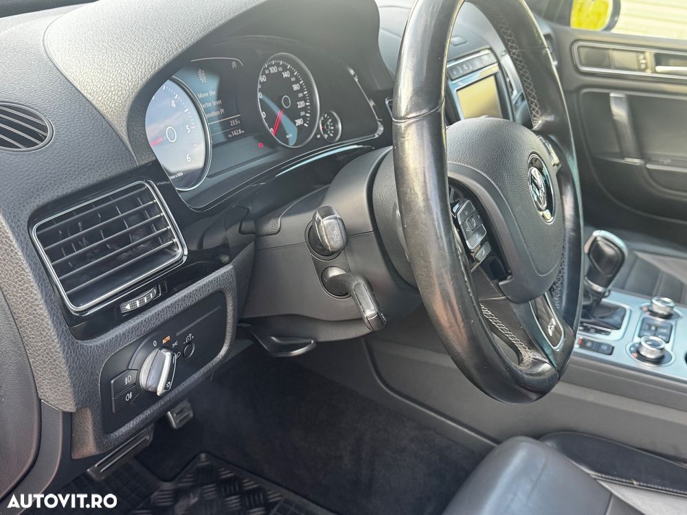 Volkswagen Touareg V6 TDI BMT Supreme Plus - 31