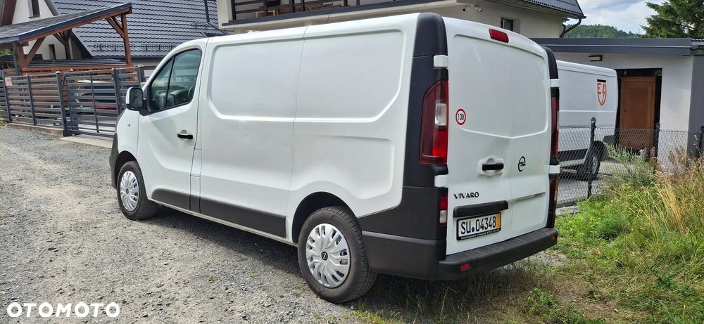 Opel Vivaro - 22
