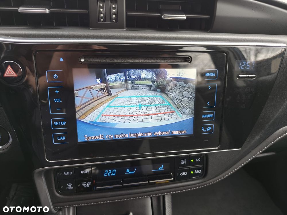 Toyota Auris 1.33 Dual-VVT-i Design Edition - 31