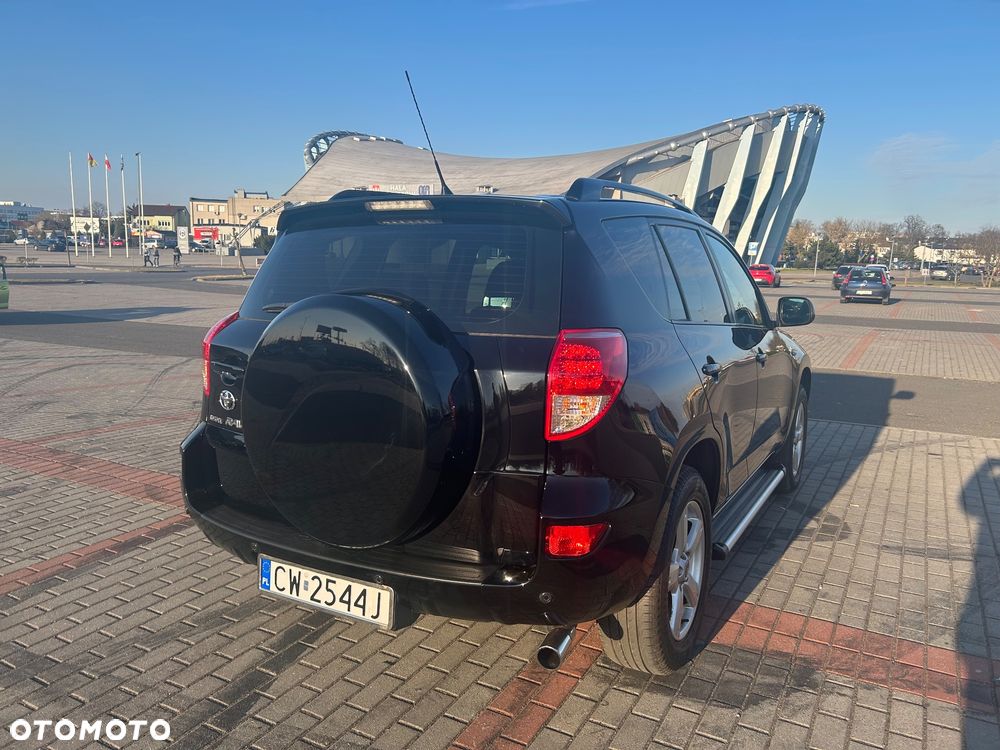 Toyota RAV4 2.2 D-4D Prestige - 3