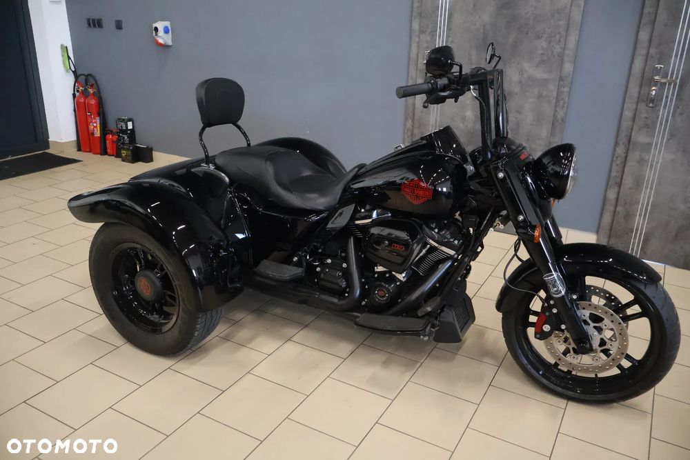 Harley-Davidson Trike Freewheeler - 1