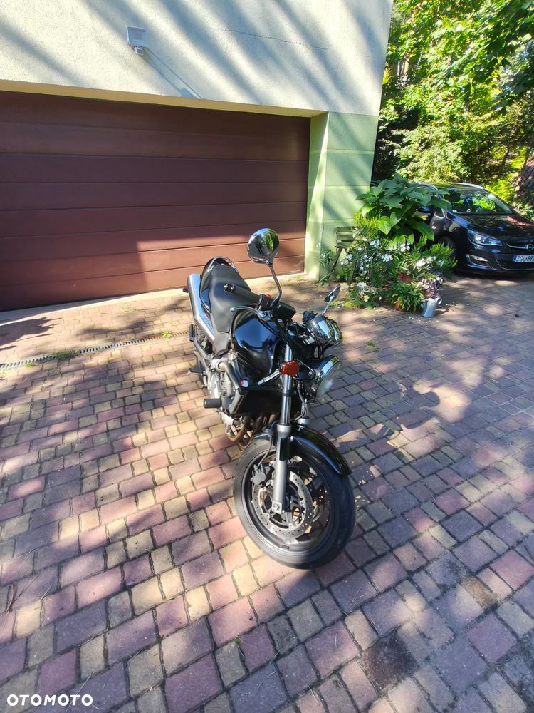 Honda CB - 15