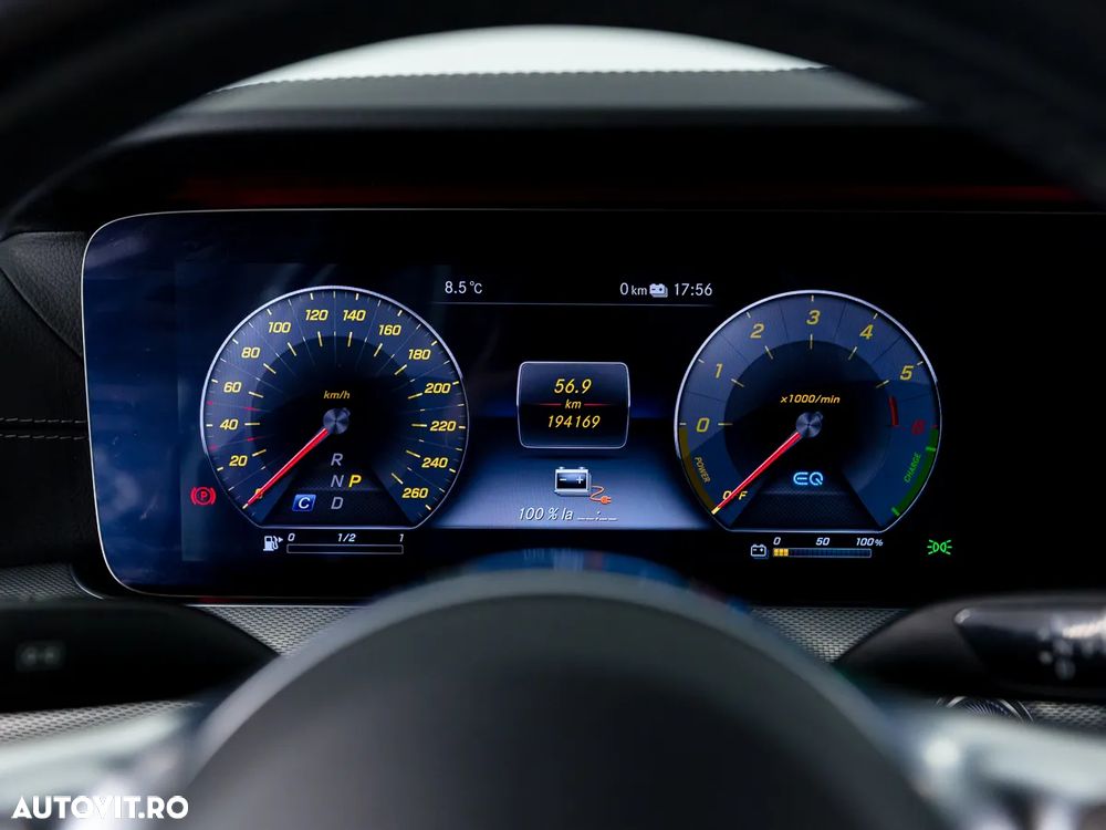 Mercedes-Benz E 300 de 9G-TRONIC AMG Line - 17