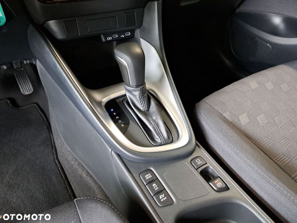 Toyota Yaris - 26