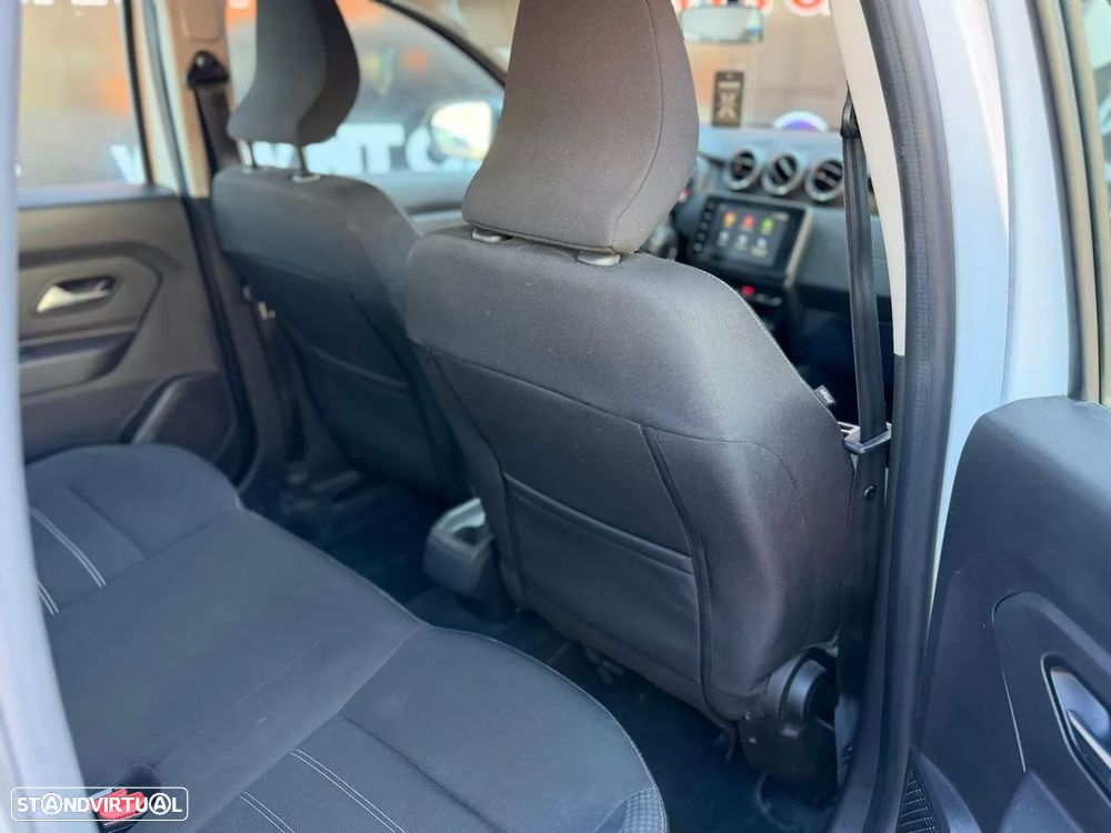 Dacia Duster 1.5 Blue dCi Comfort 4WD - 14