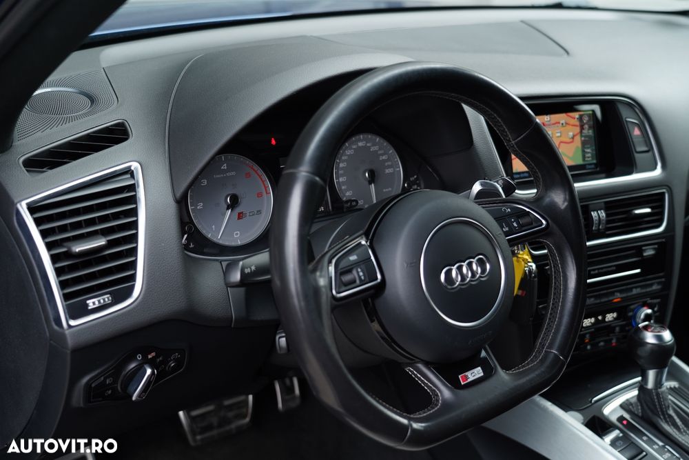 Audi SQ5 - 17
