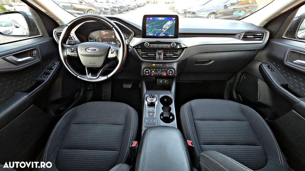 Ford Kuga 2.0 EcoBlue 4x4 Aut. TITANIUM - 11