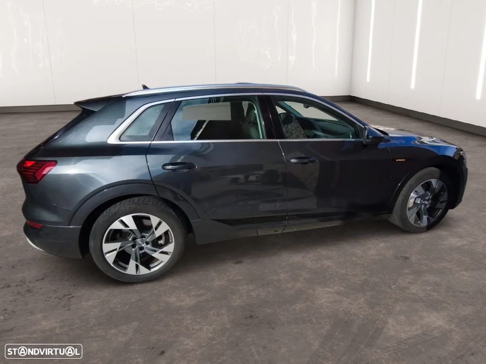 Audi e-tron 50 quattro - 1