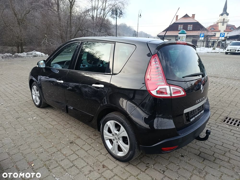 Renault Scenic 1.4 16V TCE Expression - 11