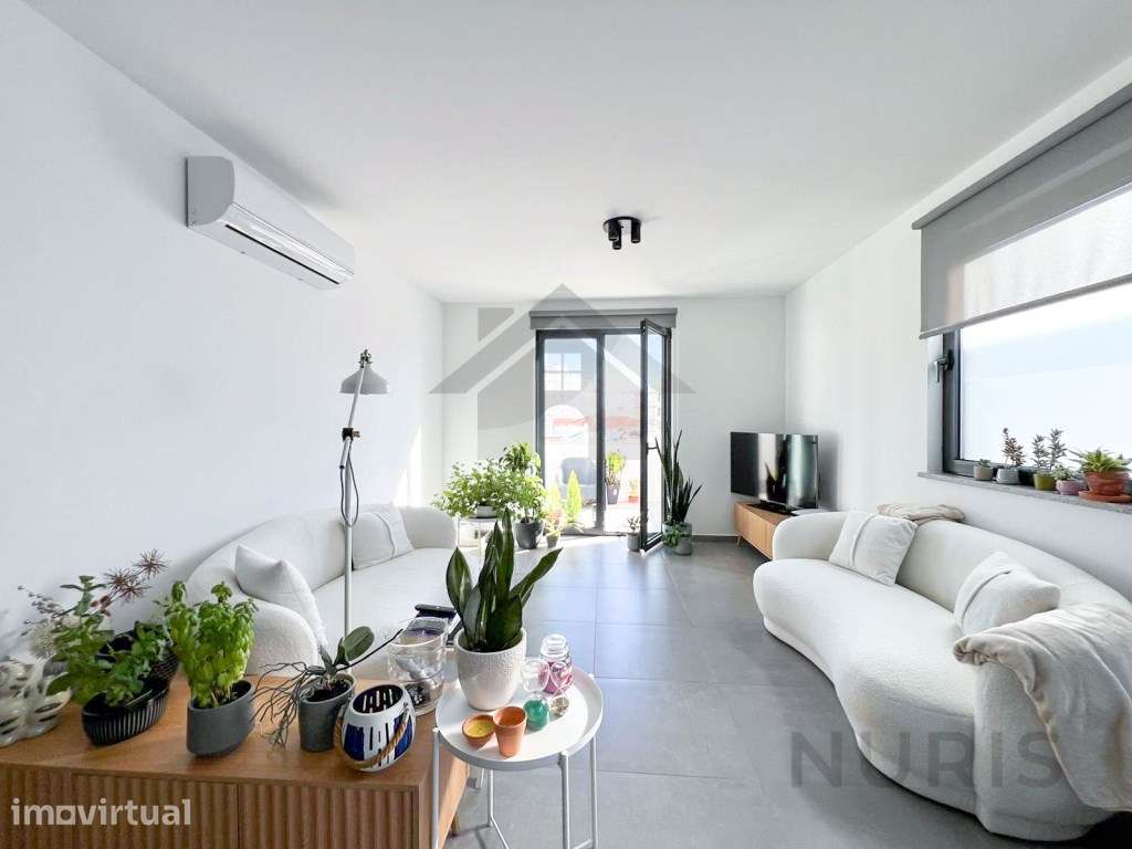 Penthouse T1 Para venda no centro de Portimão - Grande imagem: 2/25