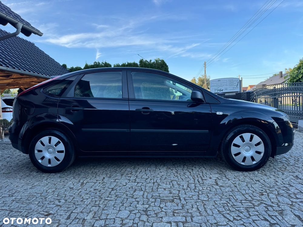 Ford Focus 1.6 Comfort - 4