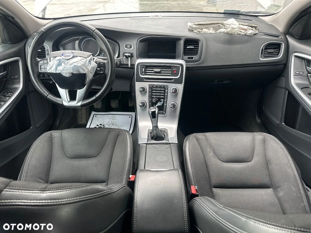 Volvo V60 - 28