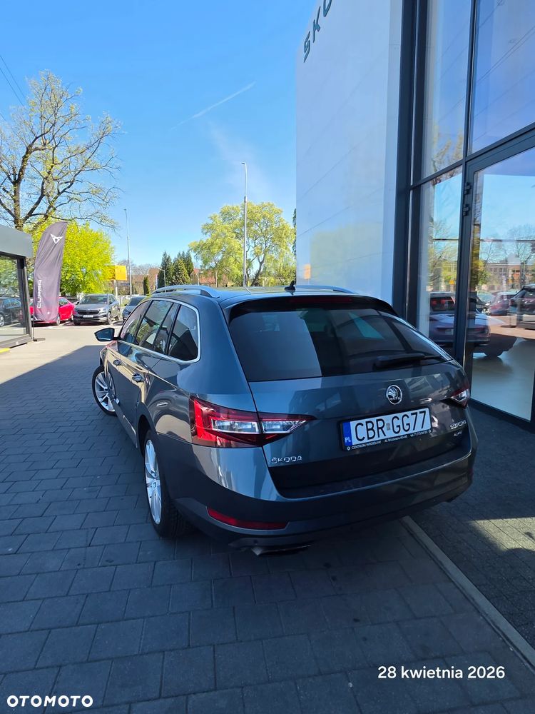 Skoda Superb 2.0 TSI 4x4 Style DSG - 8
