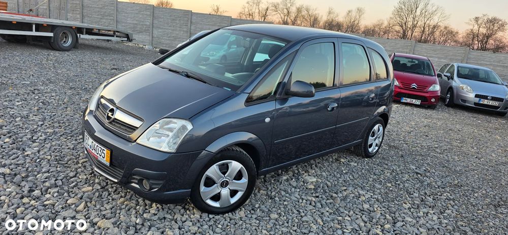 Opel Meriva - 14