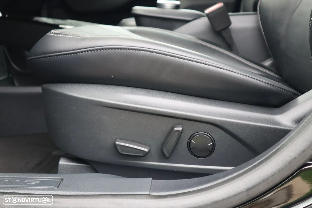 Ford Mustang Mach-E 98.7 kWh Premium - 23