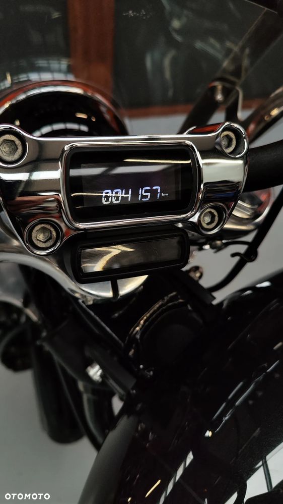 Harley-Davidson Softail Standard - 27