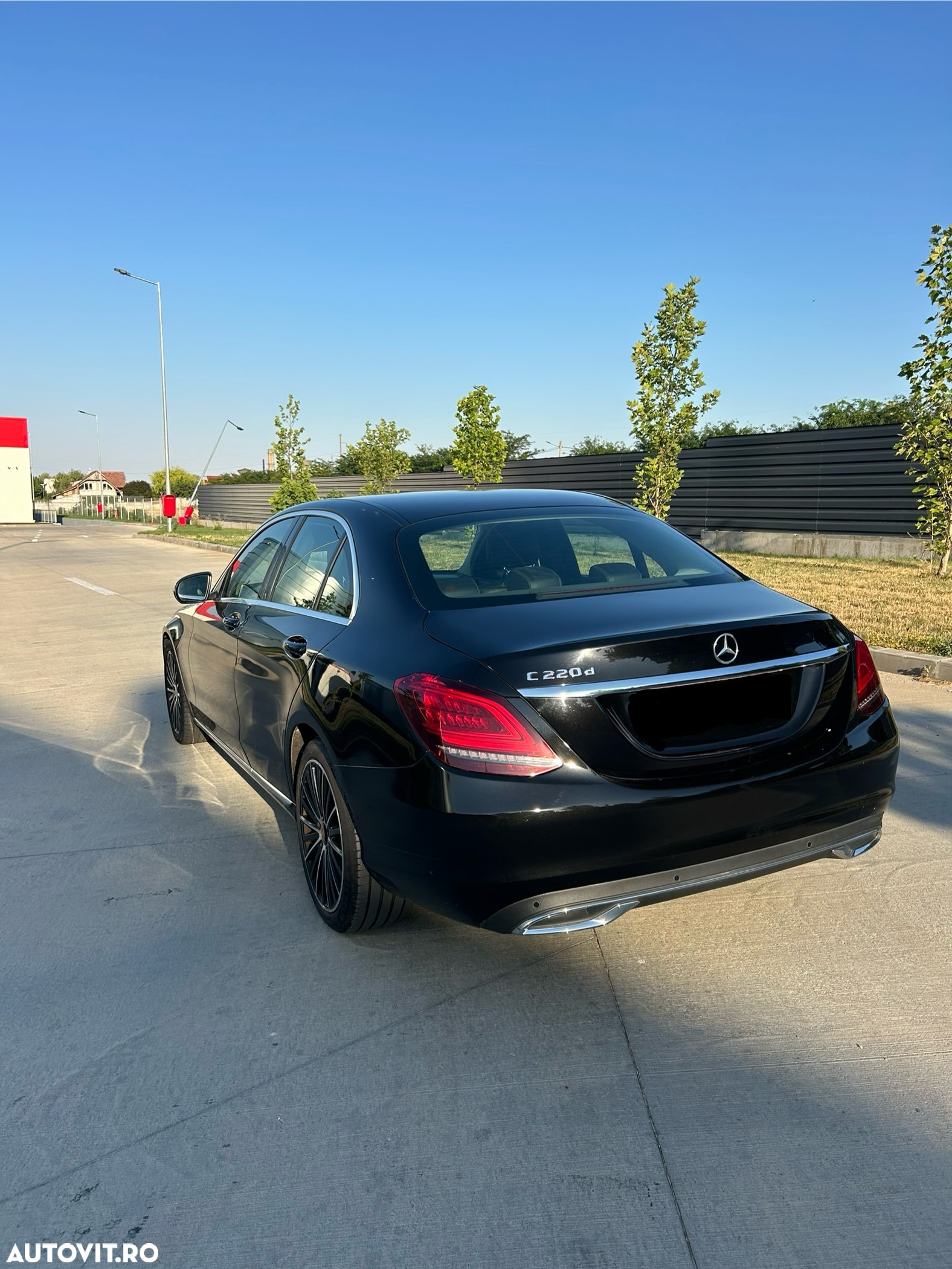 Mercedes-Benz C 220 d 9G-TRONIC - 14