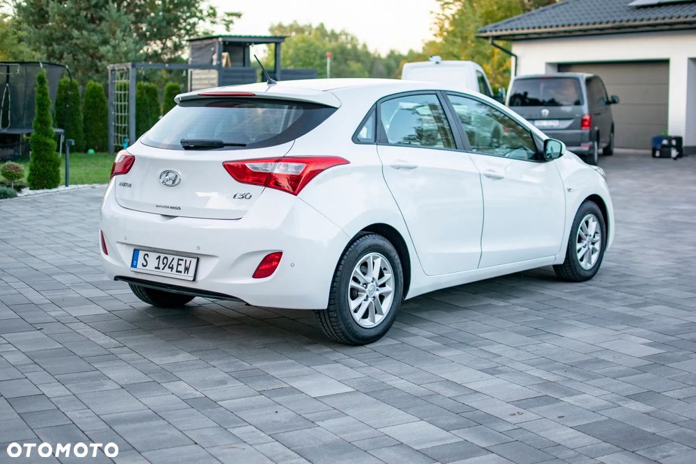 Hyundai i30 - 16