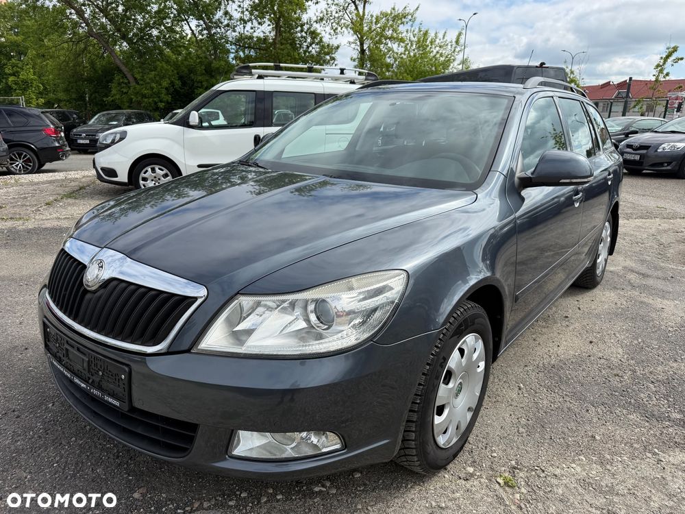 Skoda Octavia 1.6 Team Edition - 1