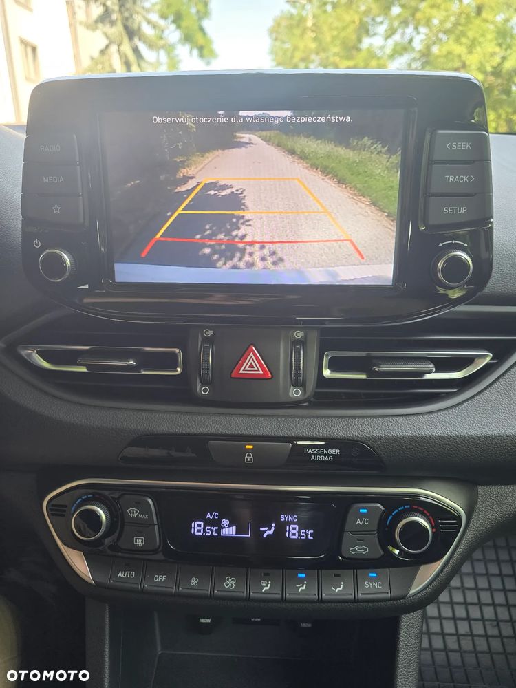 Hyundai i30 1.5 DPI Comfort - 9