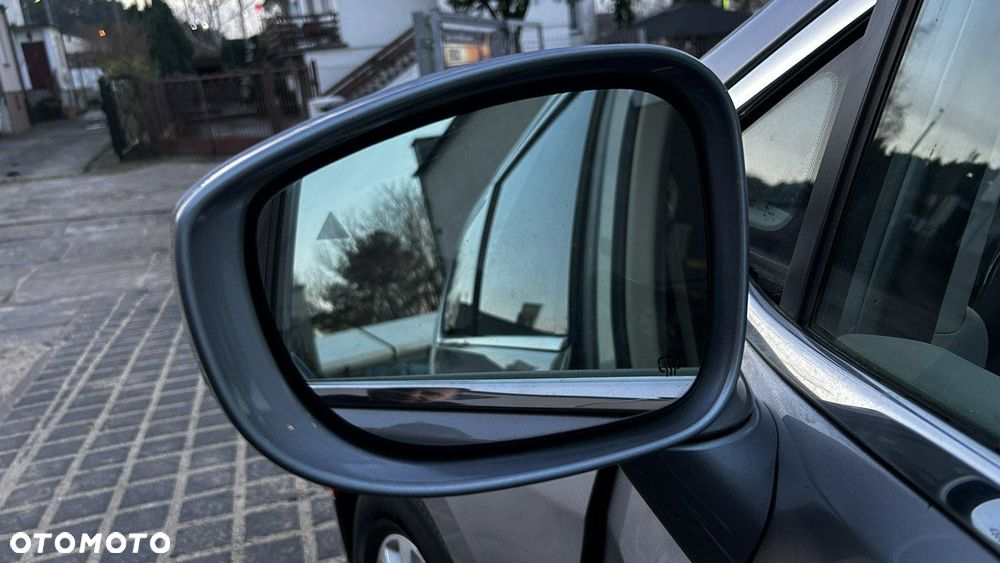 Chrysler Pacifica - 14