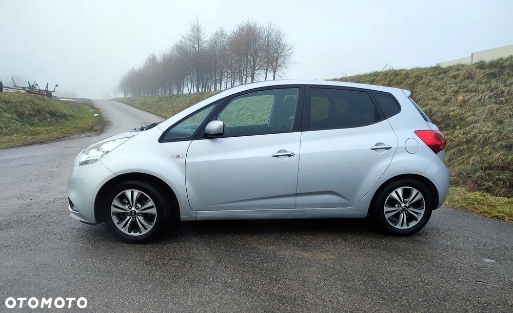 Kia Venga 1.4 CVVT ISG Vision - 9