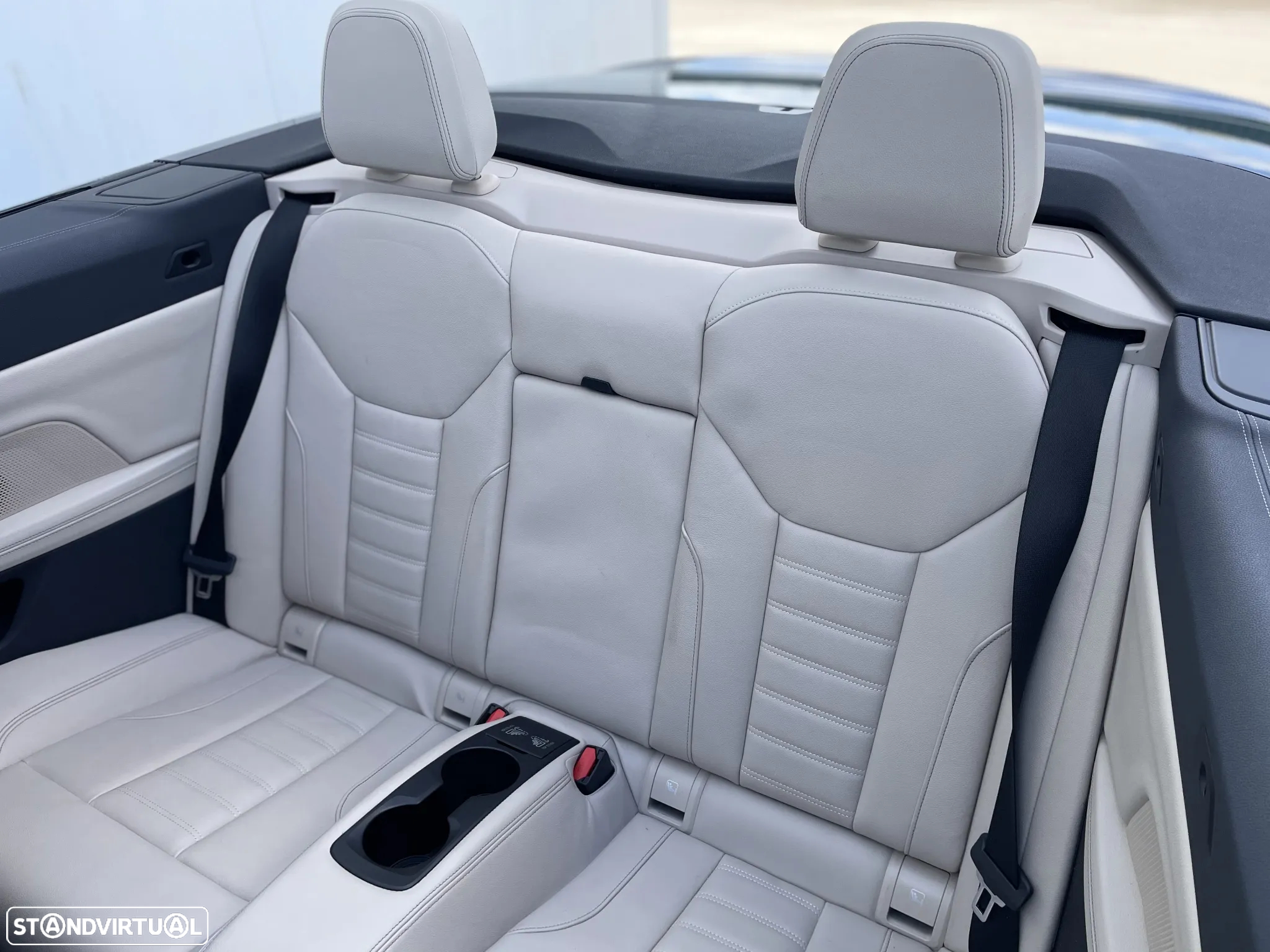 BMW 420 d Pack Desportivo M Auto - 32