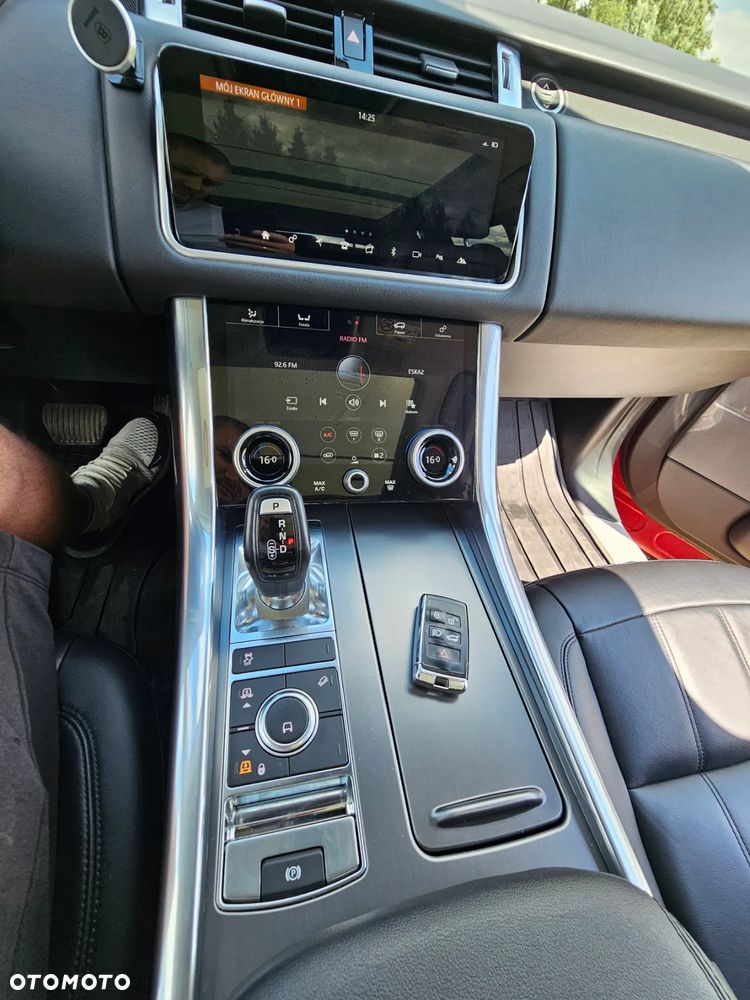 Land Rover Range Rover Sport - 10