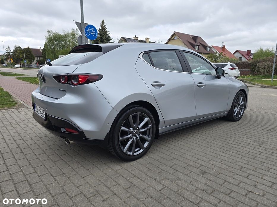 Mazda 3 - 5