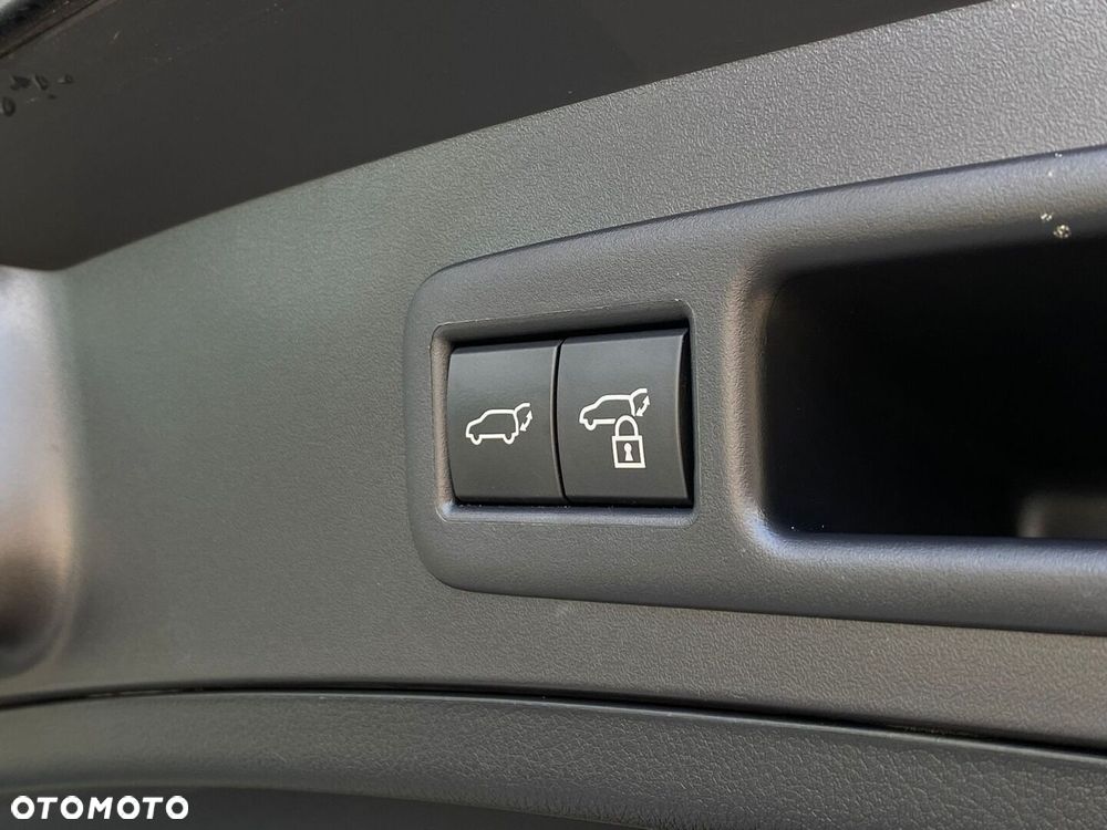 Lexus UX 250h GPF Business 2WD - 34