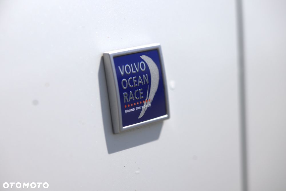 Volvo V40 Cross Country D3 Drive-E Ocean Race - 7