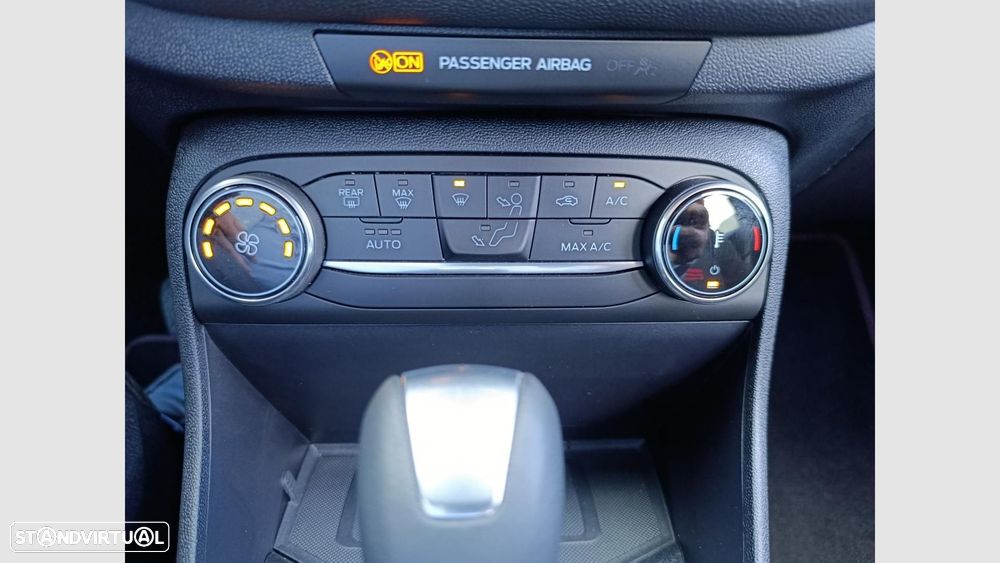 Ford Fiesta 1.0 EcoBoost MHEV ST-Line X Aut. - 11