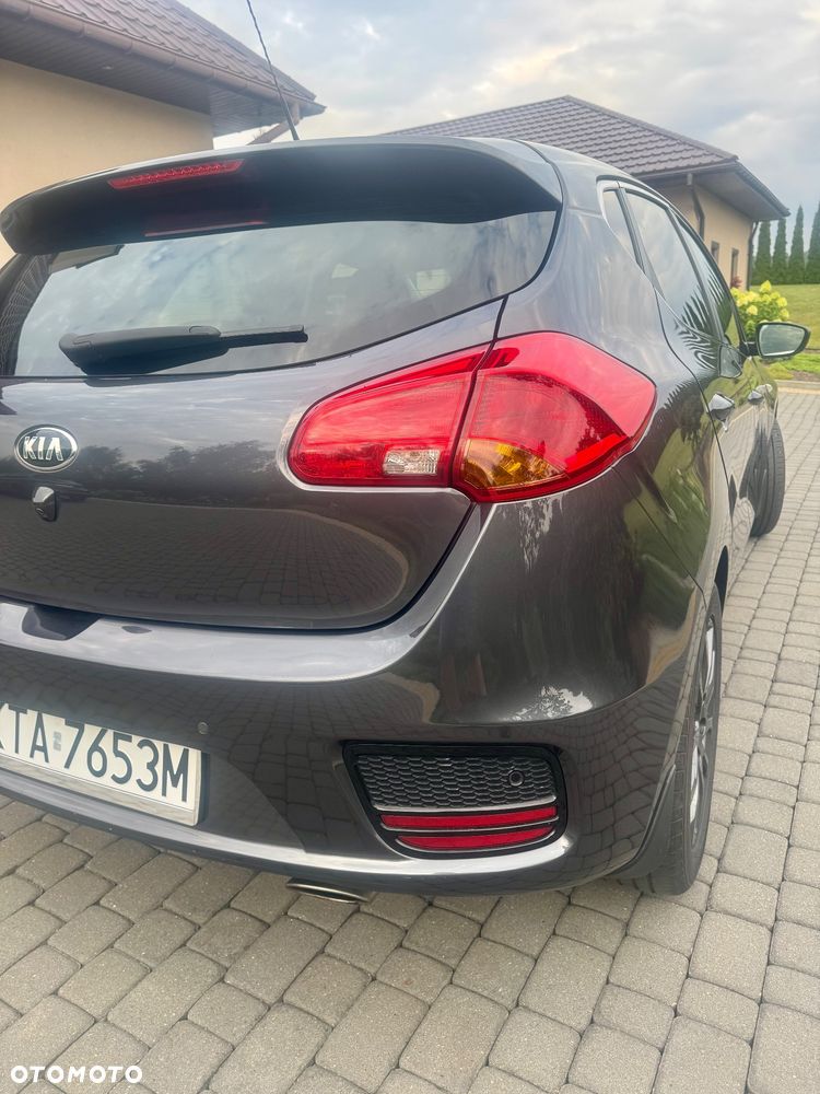 Kia Ceed 1.4 L Business Line - 13