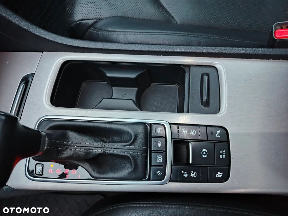 Kia Optima Sportagon 2.0 GDI Spirit - 34