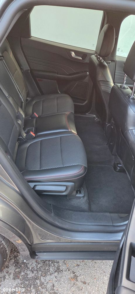 Ford Kuga 2.5 Duratec FHEV 4x4 ST-LINE - 8